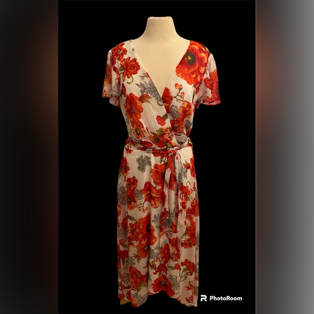 Stunning size 14 Leslie Fay high low hem women’s dress